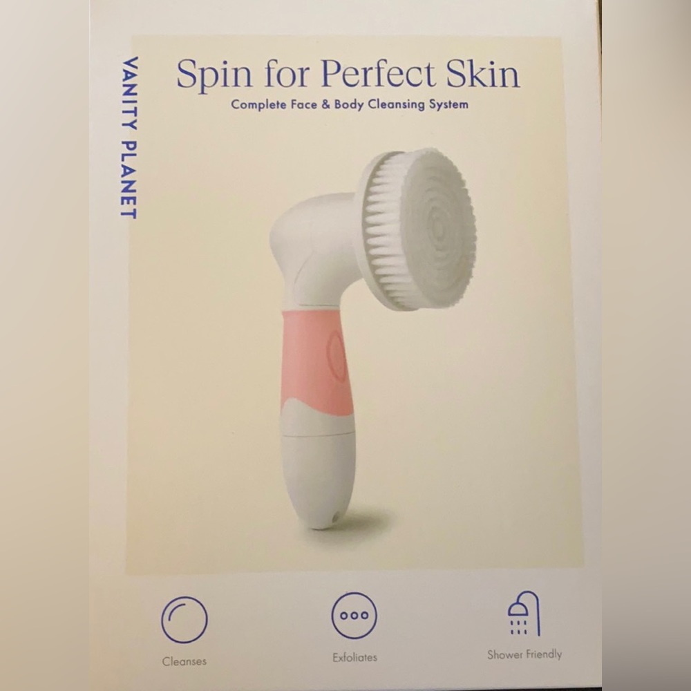 Vanity Planet Facial Cleaning System. New in Box